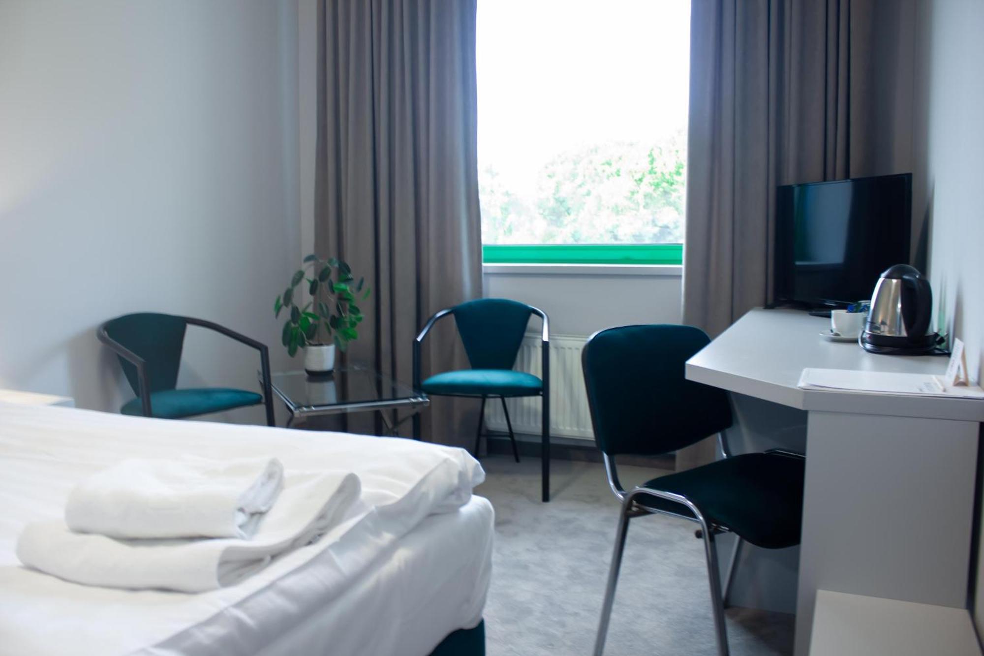 Hotel Promenada Biznes & Wypoczynek Radom Room photo